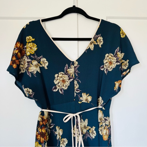 Leith Floral Wrap Dress Size Small - Picture 6 of 7